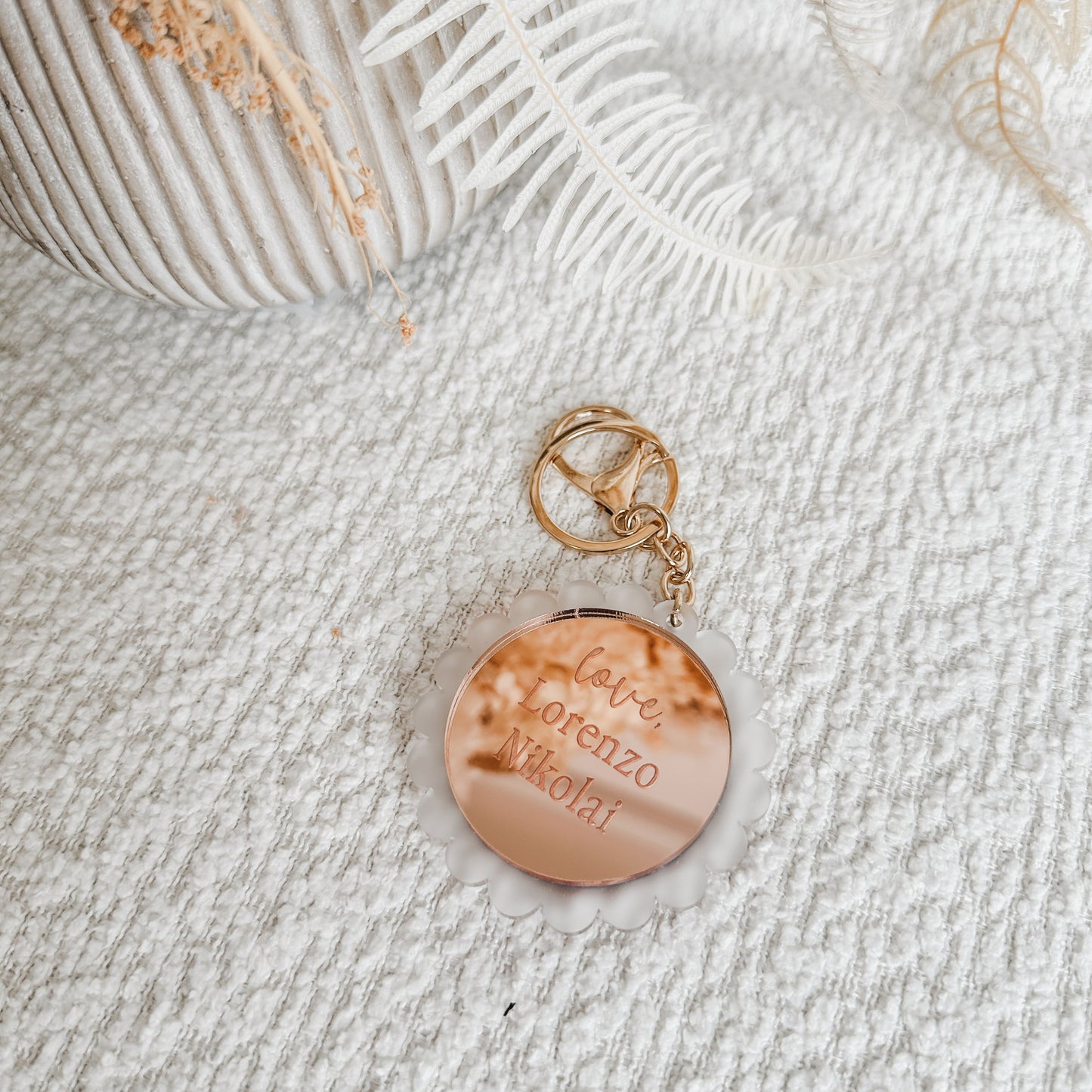 Round Scallop Keyring with optional NFC